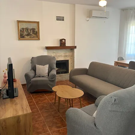 Casa El Abuelo Tomas بيت للعطل *