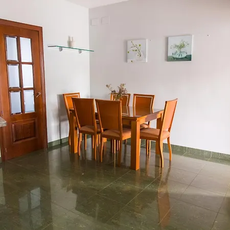 Casa El Abuelo Tomas بيت للعطل *